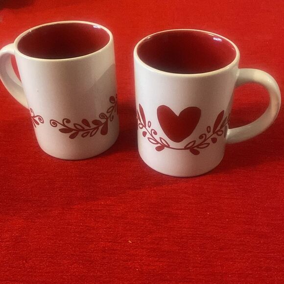 Crate&Barrel Heart Mugs Red and White Set of Two NWT - Picture 1 of 11